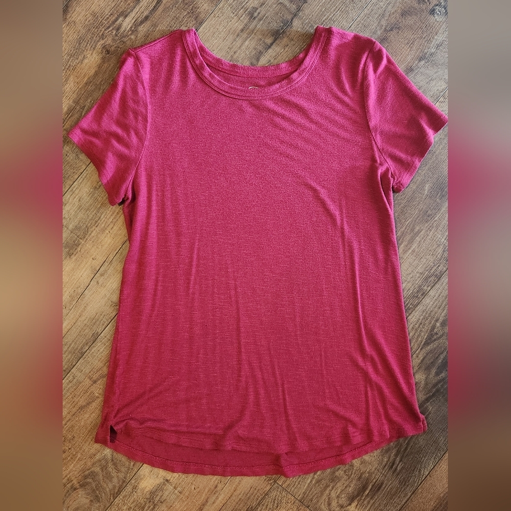 Women's Vibrant Red Short Sleeve Tee